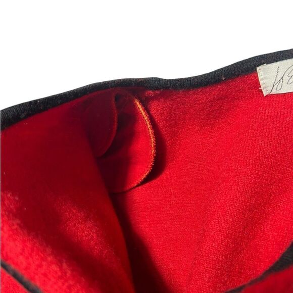 Lord & Taylor 100% Merino Wool Cropped Red Sweater Black Trim Cardigan Button Up - Picture 5 of 9